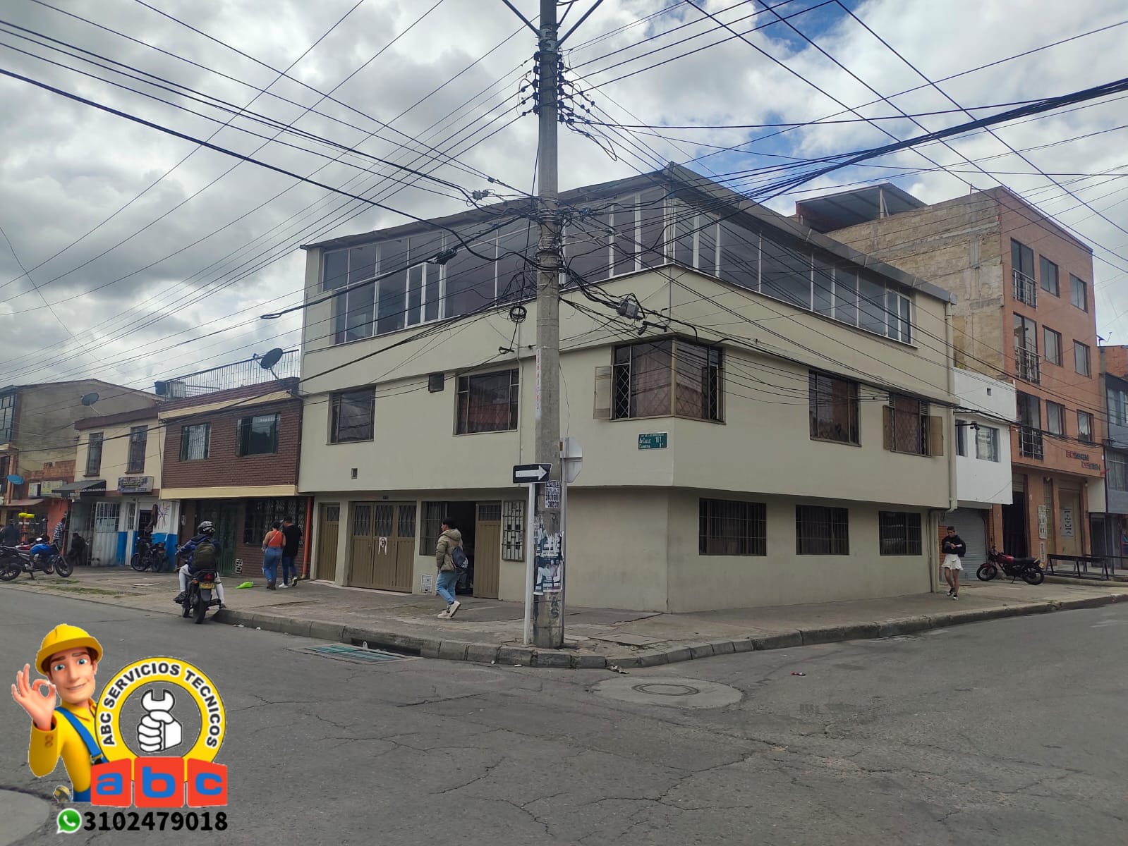 Profile image example